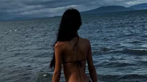 trixieemerald online show from 21, 1, 2025