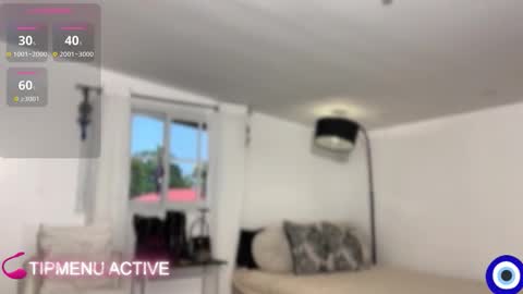 Snapshot of trixieemerald chatting on 28, 3, 2026 trixieemerald online show from 28, 3, 2026