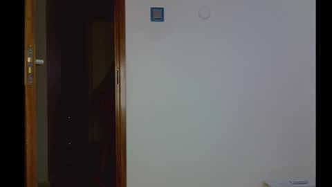 Trixie online show from 27, 1, 2025