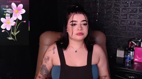 Snapshot of trixxiee_ chatting on 27, 2, 2025 trixxiee_ online show from 27, 2, 2025