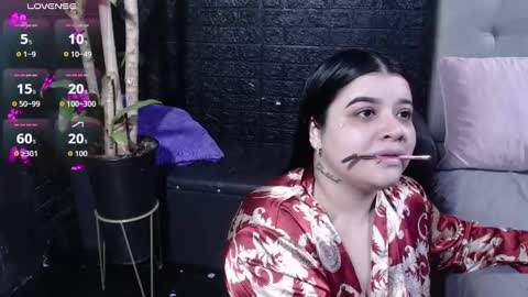 Snapshot of trixxiee_ chatting on 9, 10, 2025 trixxiee_ online show from 9, 10, 2025