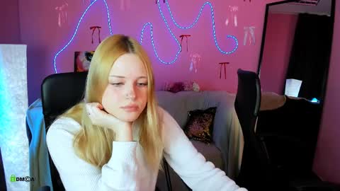 Trixy online show from 10, 4, 2026