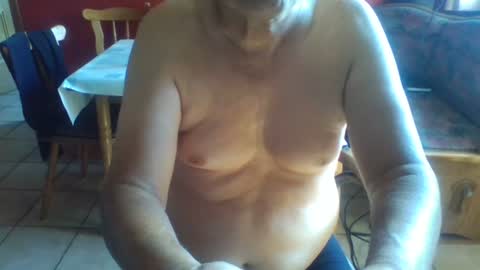 Snapshot of trobelle chatting on 2, 8, 2026 trobelle online show from 2, 8, 2026