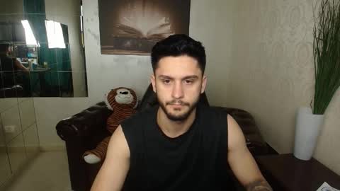 Snapshot of troywade chatting on 8, 5, 2026 TroyWade online show from 8, 5, 2026