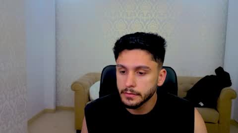 Snapshot of troywade chatting on 15, 5, 2026 TroyWade online show from 15, 5, 2026