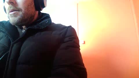 Snapshot of truble1 chatting on 11, 2, 2026 eros online show from 11, 2, 2026