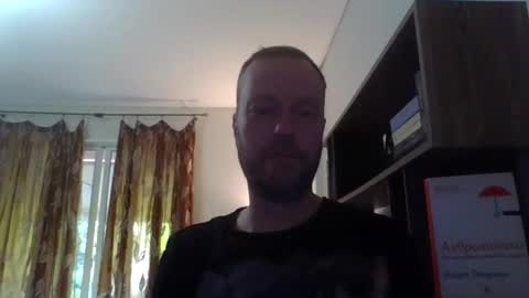 Snapshot of truble_again chatting on 29, 4, 2026 truble_again online show from 29, 4, 2026