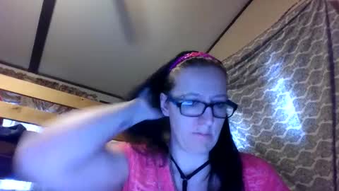 Snapshot of truckerswifetobe chatting on 10, 12, 2024 TruckersWifeToBe online show from 10, 12, 2024