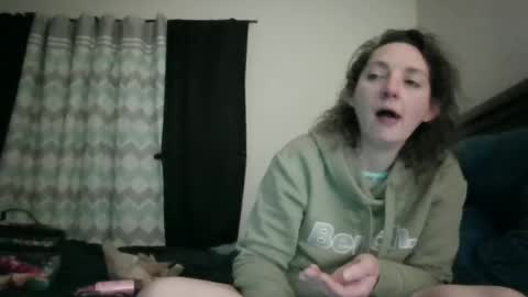 Snapshot of trudy_whaughn chatting on 3, 5, 2026 Trudy W. online show from 3, 5, 2026