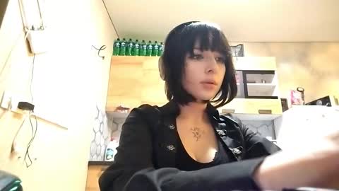 Poly online show from 18, 1, 2026