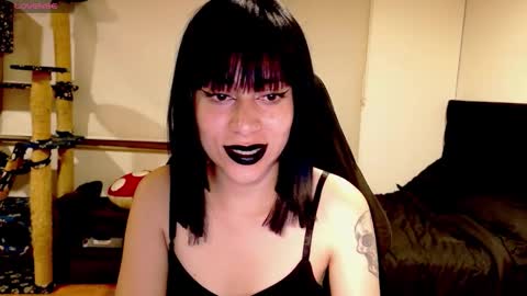 Snapshot of tryp666 chatting on 22, 9, 2025 Cait online show from 22, 9, 2025