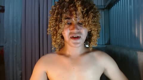 Snapshot of ts_afamhunterxx chatting on 24, 5, 2026 Goddess Mira online show from 24, 5, 2026