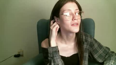 Elisabeth online show from 19, 10, 2025