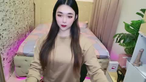 ts_yoshi_ online show from 28, 2, 2026