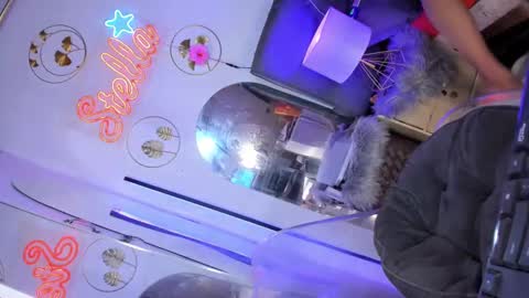   Stella Hanlon    - - online show from 23, 1, 2025