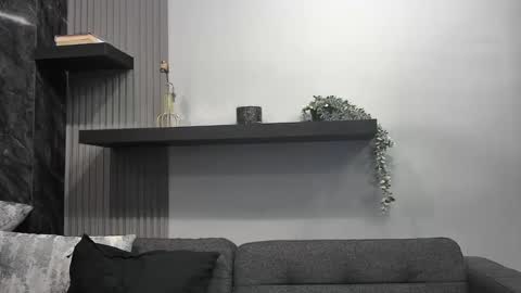 Lexi Longg online show from 4, 3, 2026