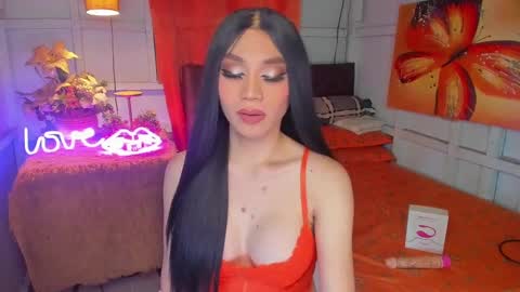 Queen Selena online show from 5, 12, 2024