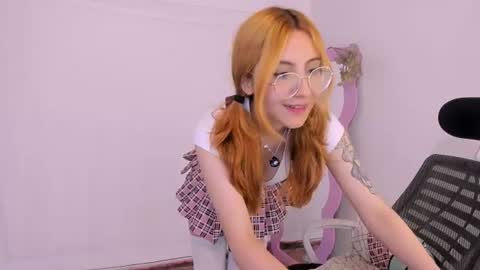 Snapshot of tu_dulcetentacion_ chatting on 16, 6, 2026 ANGELICA online show from 16, 6, 2026