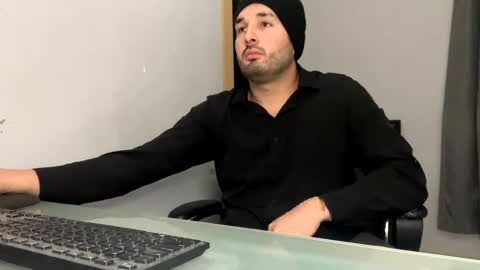 Snapshot of tuamante000 chatting on 5, 12, 2024 Stimulation make me Cum in Public or in Pvt online show from 5, 12, 2024