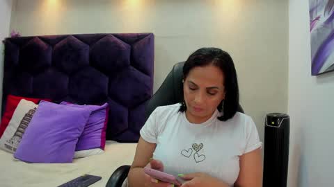 Snapshot of tugochita chatting on 6, 5, 2026 TuGochita online show from 6, 5, 2026