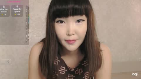 Snapshot of tumilio chatting on 19, 9, 2025 TumiLio online show from 19, 9, 2025