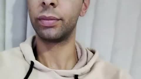 Snapshot of tunisiensexyguy chatting on 3, 12, 2024 TunisienSexyGuy online show from 3, 12, 2024