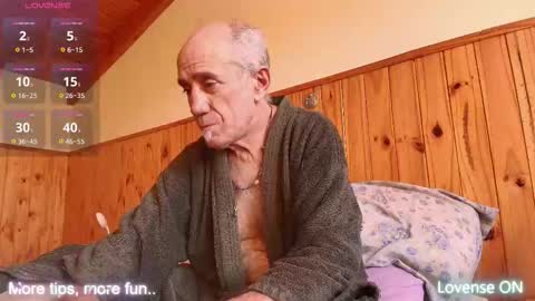 Papi Facu online show from 1, 2, 2026