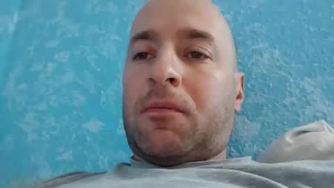 Renat2323 online show from 2, 3, 2026