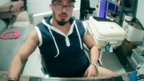 tuscan_taurus online show from 11, 2, 2025