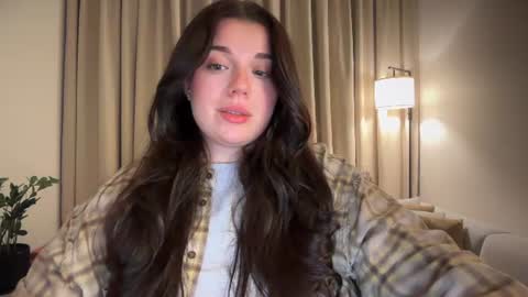 Snapshot of tutti_frutti_ chatting on 16, 6, 2026 Ariana online show from 16, 6, 2026