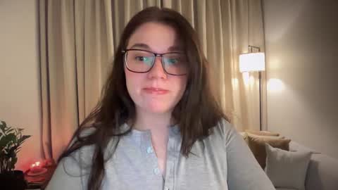 Snapshot of tutti_frutti_ chatting on 1, 8, 2026 Ariana online show from 1, 8, 2026