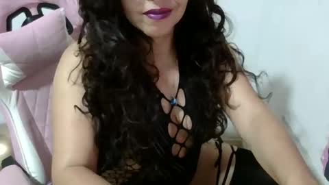 Snapshot of tuzusy chatting on 26, 4, 2026 tuzusy online show from 26, 4, 2026
