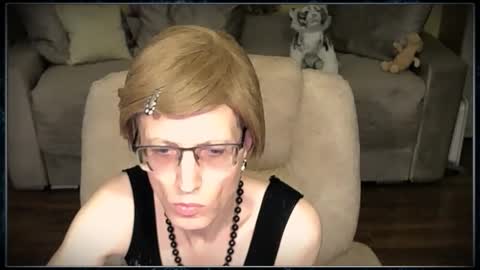 Clementine online show from 17, 2, 2026