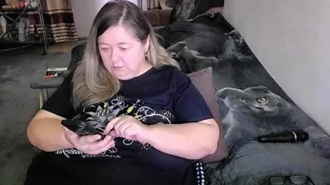 Snapshot of tviks chatting on 20, 4, 2026 Lana online show from 20, 4, 2026