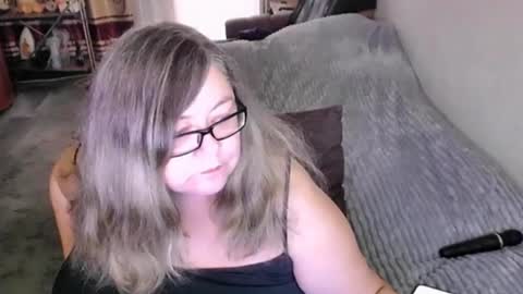 Snapshot of tviks chatting on 27, 6, 2026 Lana online show from 27, 6, 2026