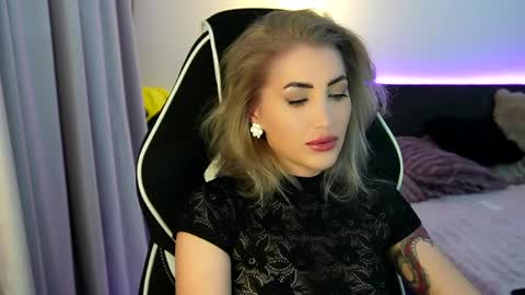 MayCarrey online show from 27, 2, 2026