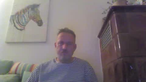 Snapshot of twiga72 chatting on 17, 12, 2025 twiga72 online show from 17, 12, 2025