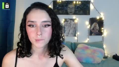 Snapshot of twinflamesxx chatting on 25, 1, 2025 TwinFlamesXX online show from 25, 1, 2025