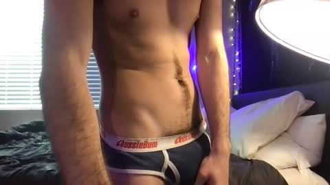 twink_boy98 online show from 2, 2, 2025