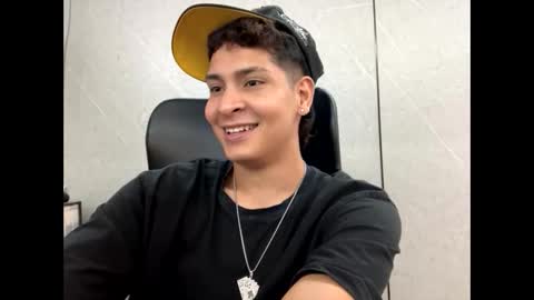 Snapshot of twink_bunny chatting on 7, 6, 2026 samu online show from 7, 6, 2026