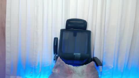 Snapshot of twink_clint chatting on 8, 3, 2025 twink_clint online show from 8, 3, 2025
