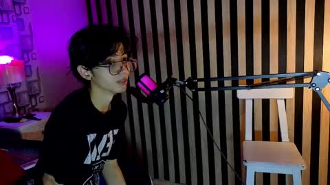 Snapshot of twink_sebas7 chatting on 22, 4, 2026 Sebastin online show from 22, 4, 2026