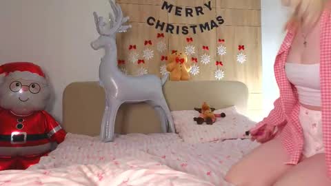 twinklefluff online show from 19, 12, 2025