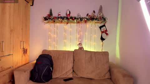 Snapshot of twinksboys_23 chatting on 29, 11, 2025 twinksboys_23 online show from 29, 11, 2025