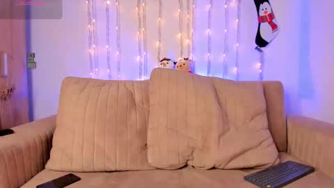 Snapshot of twinksboys_23 chatting on 20, 12, 2025 twinksboys_23 online show from 20, 12, 2025