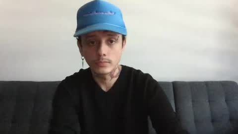 Derrick online show from 5, 4, 2026