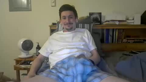 Snapshot of twinkymcgee1234 chatting on 1, 6, 2026 TwinkyMcgee online show from 1, 6, 2026