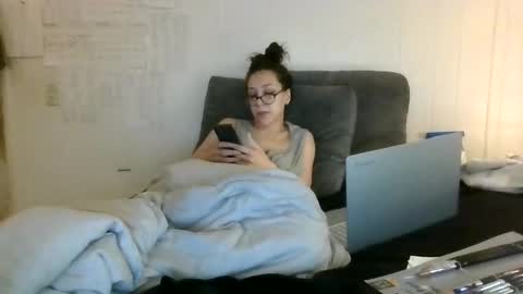 twizzytoxic22 online show from 22, 10, 2025