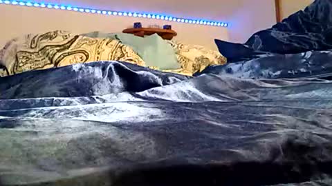 Snapshot of twohorny866 chatting on 5, 11, 2025 Twohorny866 online show from 5, 11, 2025