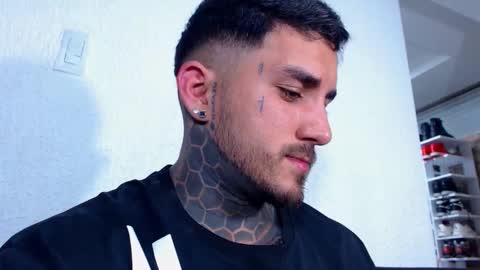 Angel online show from 2, 12, 2025